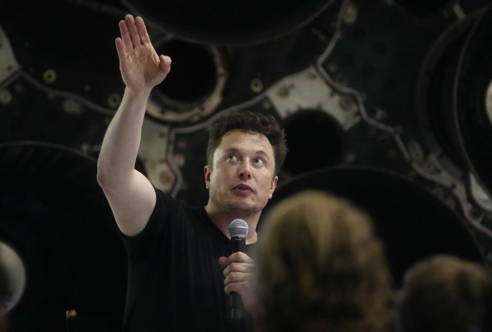 Elon Musk believes he has a 70% likelihood of flying to Mars despite 'good chance of death'