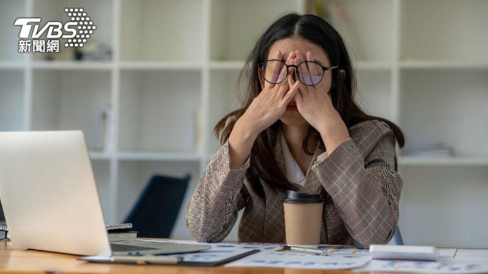 不少台灣人表示雖然沒强制加班，但公司會要求責任制。（示意圖／shutterstock達志影像）