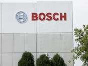 Platz 10: Am Ende der Liste landet die deutsche Firma Bosch, die 8.827 Weltklasse-Patente hat. Das gilt nicht nur in der Automobilindustrie, sondern auch bei Haushaltsgeräten oder der Vernetzung von Häusern und Städten. Selbst in der Batterieforschung ist Bosch inzwischen ganz vorne mit dabei. (Bild-Copyright: Kris Tripplaar/ddp Images)