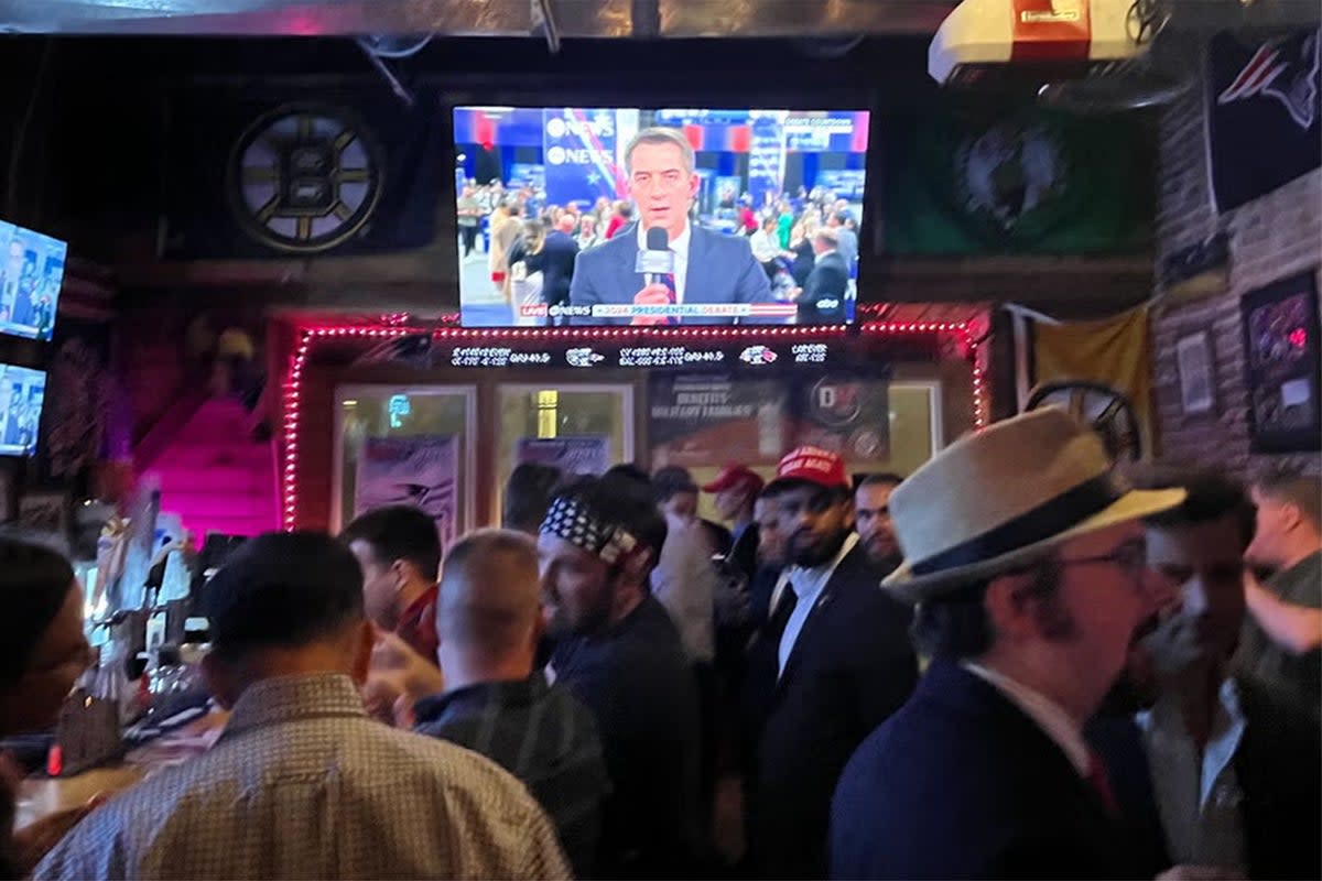 The Young Republicans of Washington DC hosted a debate watch party on Tuesday night (Katie Hawkinson/The Independent)