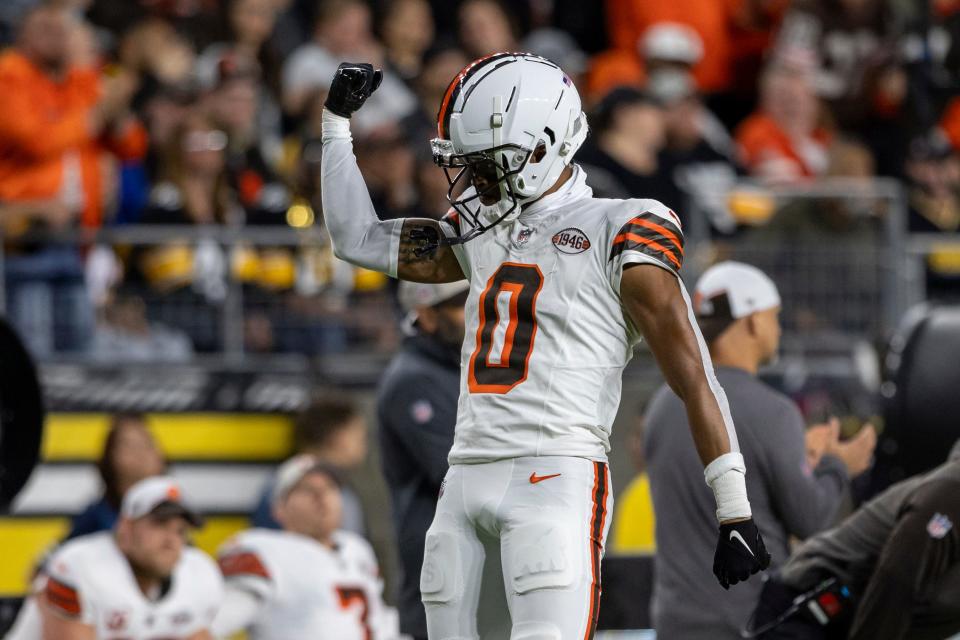 Cleveland Browns cornerback Greg Newsome II (0) celebrates after a stop Monday night in Pittsburgh.