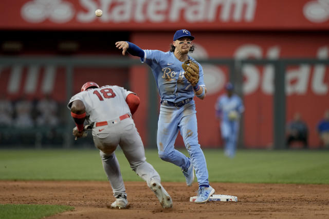 Powder Power  Royals Slug vs. Cardinals 