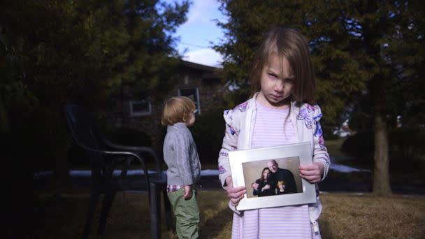PHOTO: Elsie Addison, 4, lost her father, Martin, to Covid before the vaccines were available.  (ABC)