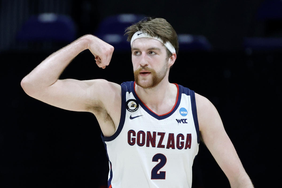 March Madness Gonzaga rolls USC, advances to Final Four