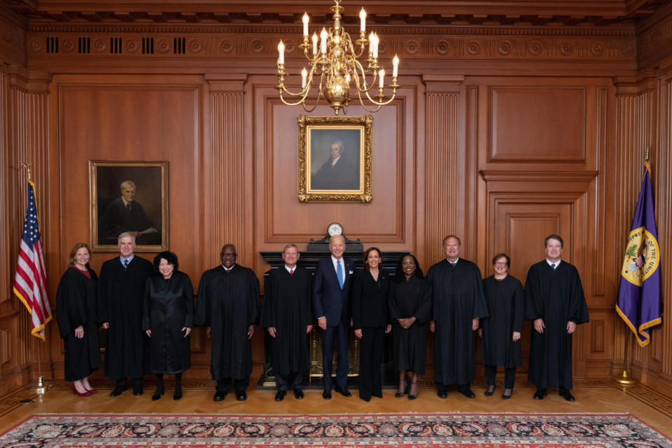 Members of the Supreme Court with the president and vice president in the Justices’ Conference Room at a courtesy visit prior to the investiture ceremony for Associate Justice Ketanji Brown Jackson.