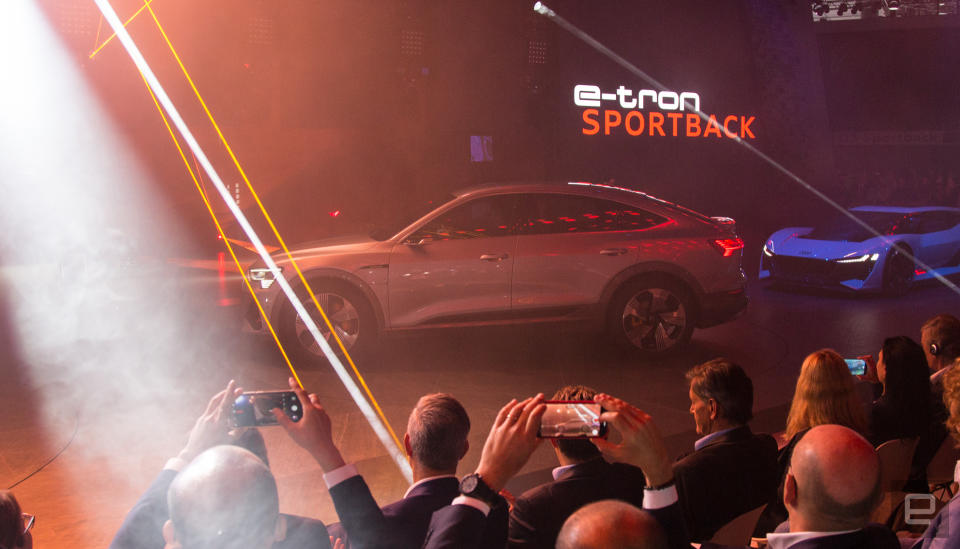 Audi E-Tron Sportback tease