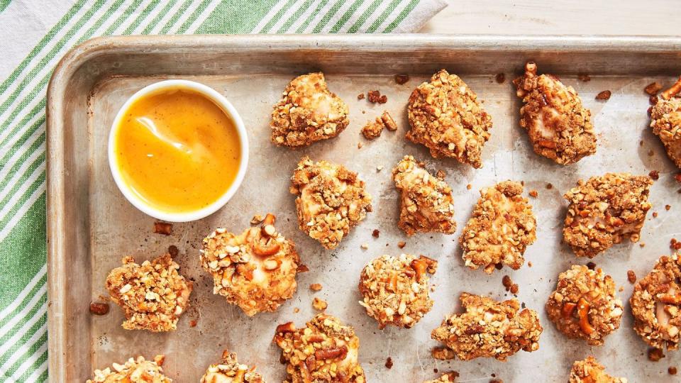 sheet pan honey mustard pretzel chicken