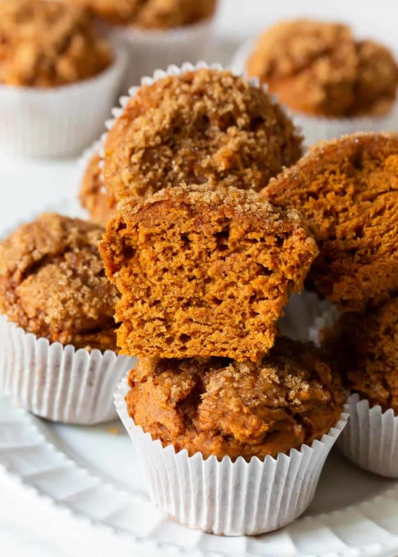 <p>I Heart Naptime</p><p>These pumpkin muffins with a cake mix make the perfect fall treat. This recipe is made with only three ingredients and is so easy to make! </p><p><strong>Get the recipe: <em><a href="https://www.iheartnaptime.net/pumpkin-snickerdoodle-muffins/" rel="nofollow noopener" target="_blank" data-ylk="slk:Pumpkin Snickerdoodle Muffins;elm:context_link;itc:0;sec:content-canvas" class="link ">Pumpkin Snickerdoodle Muffins</a></em></strong></p>