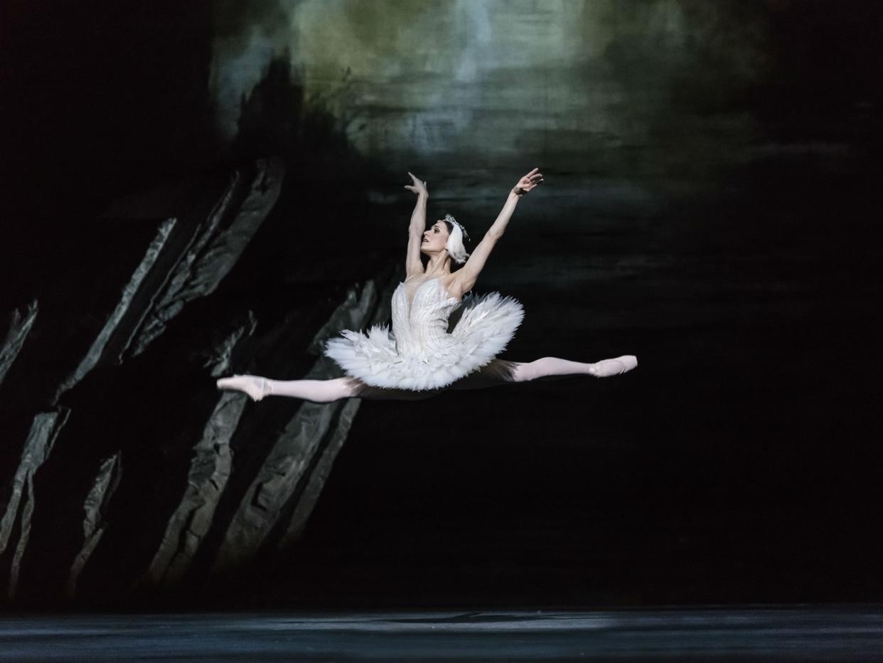 Marianela Nuñez in 'Swan Lake': Bill Cooper