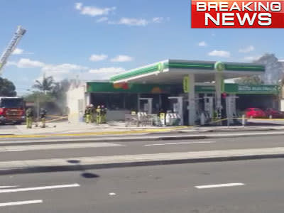 <p>Fire at south-west Sydney service station</p>