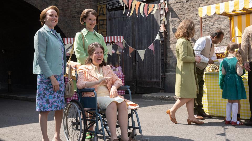 Call the Midwife s13,07-01-2024,1,Ada Challis (JENNIFER HENNESSY), Doreen Challis (ROSIE LUISA-JONES) and Anne Challis (GEORGIA ALEXANDRA),