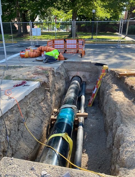 New steam pipelines are being placed on the Western Oregon University campus in Monmouth. Construction has closed Monmouth Avenue through September.