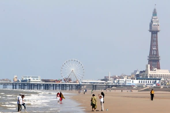 body-of-man-found-beach-blackpool