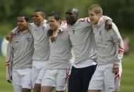 MANCHESTER, UNITED KINGDOM - JUNE 01: (L-R) Theo Wallcot, Jermaine Jenas, Stewart Downing, Sol Campbell and Richard Dawson of England form a wall during training ahead of the International Friendly against Jamaica on June 1, 2006 in Carrington, Manchester. (Photo by Laurence Griffiths/Getty Images)