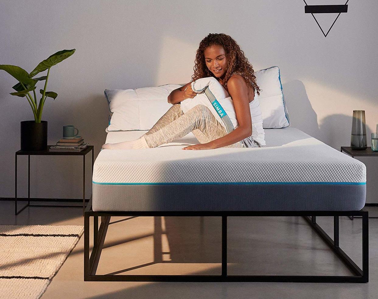 Amazon Prime members can save £250 on the Simba Hybrid Mattress today [Photo: Amazon]