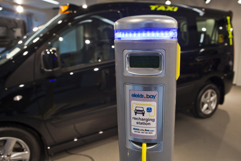 Here an electrically powered black taxi recharges at an Elektrobay recharging station in London, UK.  These stations are situated across the UK and are the product of Elektromotive, a company dedicated to designing and installing technology for recharging electric and plug-in hybrid electric vehicles. Photo: Getty