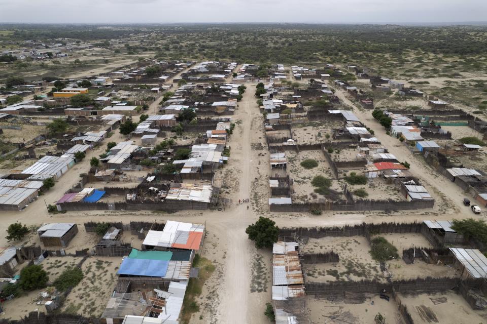 Vista del barrio de bajos ingresos de San Pablo en Piura, Perú, el domingo 4 de junio de 2023. (AP Foto/Martín Mejía)