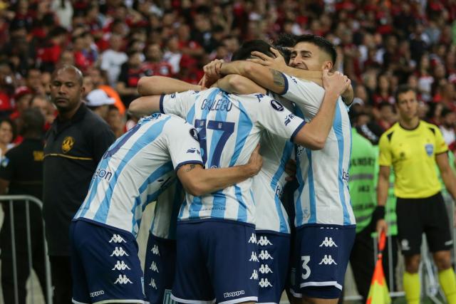 Historial de Nacional ante Racing