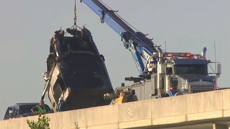 Semi-trailer crashes over side of Floodway bridge near Winnipeg