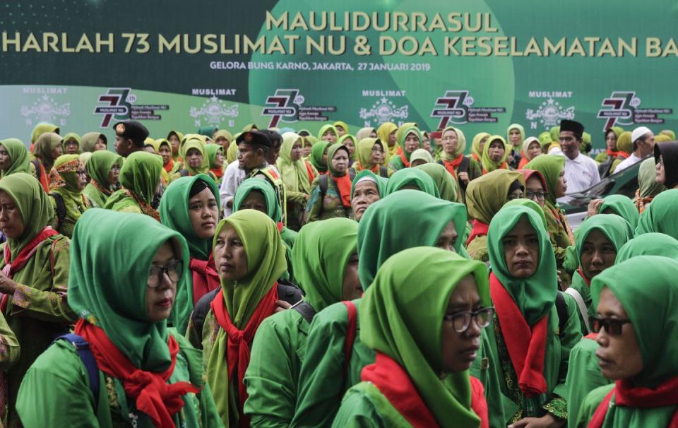 <span class="caption">Una reunión durante el 73 aniversario de Nahdlatul Ulama (NU), en Yakarta, Indonesia en 2019.</span> <span class="attribution"><a class="link " href="https://www.gettyimages.com/detail/news-photo/participants-are-seen-at-the-bung-karno-stadium-during-a-news-photo/1090184470?adppopup=true" rel="nofollow noopener" target="_blank" data-ylk="slk:Eko Siswono Toyudho/Anadolu Agency/Getty Images;elm:context_link;itc:0;sec:content-canvas">Eko Siswono Toyudho/Anadolu Agency/Getty Images</a></span>