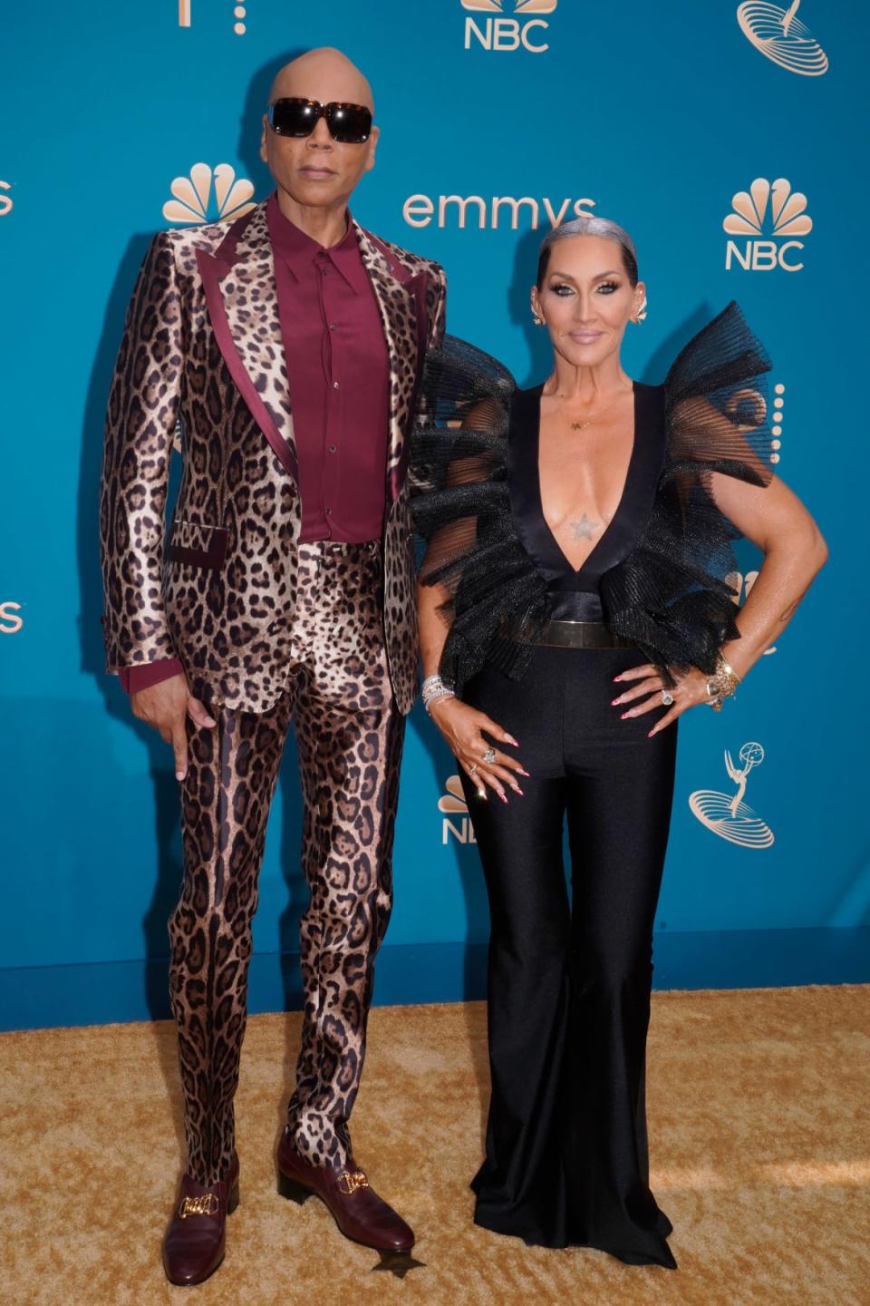 <div class="inline-image__title">RuPaul and Michelle Visage</div> <div class="inline-image__credit">Evans Vestal Ward/NBC/Getty</div>