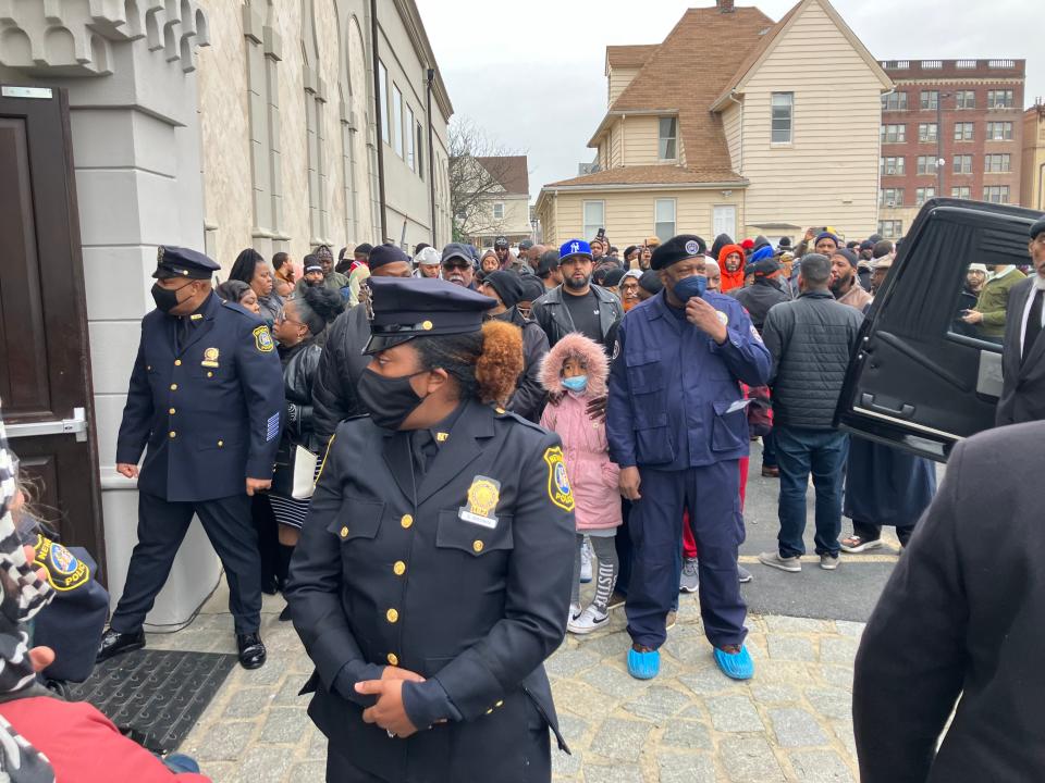 Mourners gathered for the funeral of Imam Hassan Shari at NIA Masjid in Newark on Jan. 6, 2024.