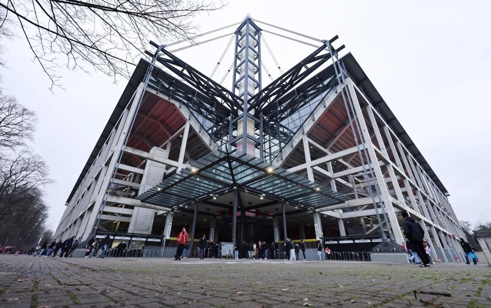 Cologne Stadium (Rhein Energie Stadion)