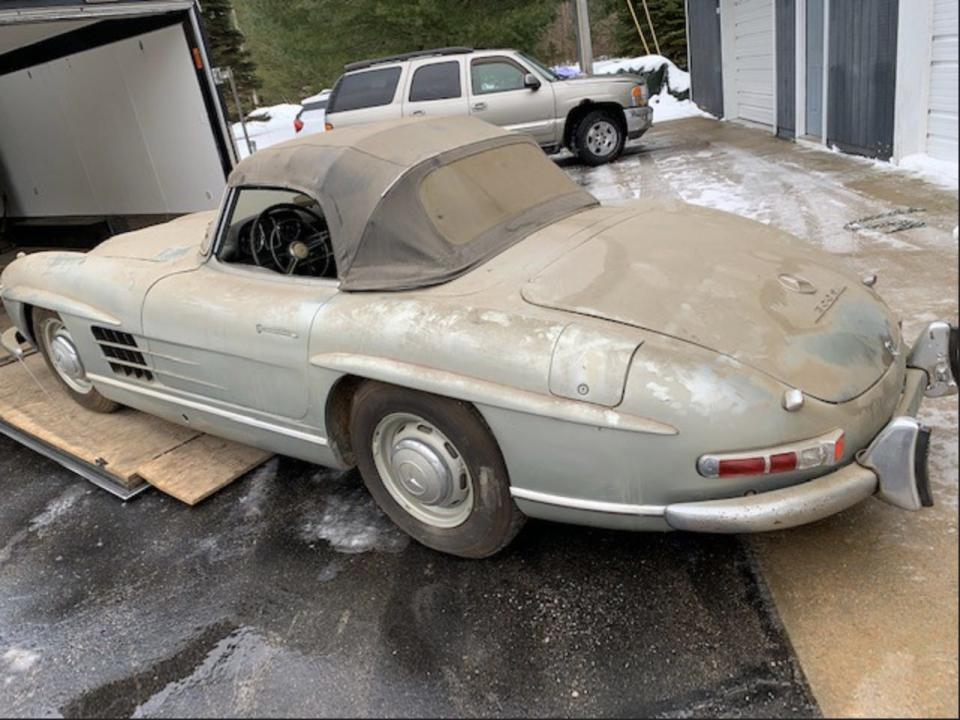 Mercedes 300SL Roadster barn find