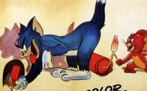 <p>Mit einer Reihe von Kino-Kurzfilmen ging es 1940 los, heute gilt "Tom und Jerry" als eine der erfolgreichsten Trickfilmserien aller Zeiten. Das Prinzip, von Anfang an: Kater Tom und Maus Jerry bekriegen sich auf unterschiedlichste Weise, gerne auch etwas brutaler - und am Ende gewinnt meistens die Maus. Das Bild zeigt einen Ausschnitt von einem "Tom und Jerry"-Filmposter von 1946. (Bild: LMPC/Getty Images)</p> 