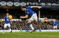 Football Soccer - Everton v Swansea City - Barclays Premier League - Goodison Park - 24/1/16 Everton's Leighton Baines in action Action Images via Reuters / Jason Cairnduff