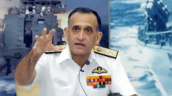  前印度海軍參謀長阿倫．普拉卡什( Arun Prakash )日前提出建議，稱印度可以在法國航母的基礎上研發第三艘航空母艦。 圖：翻攝自 第一軍情 