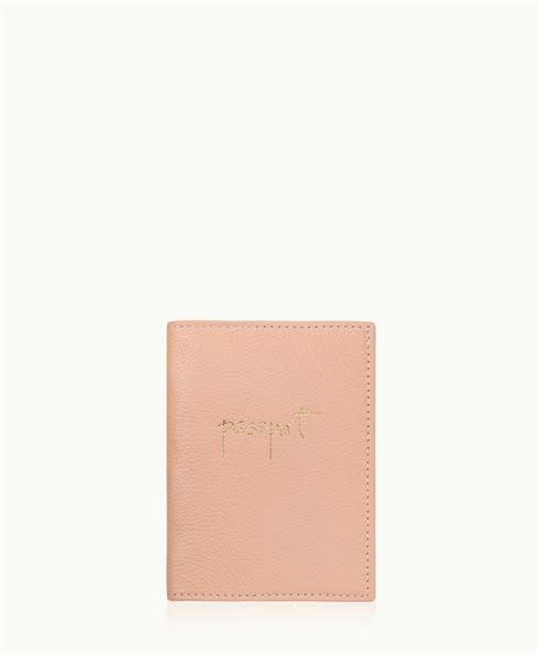 GiGi New York Passport Case