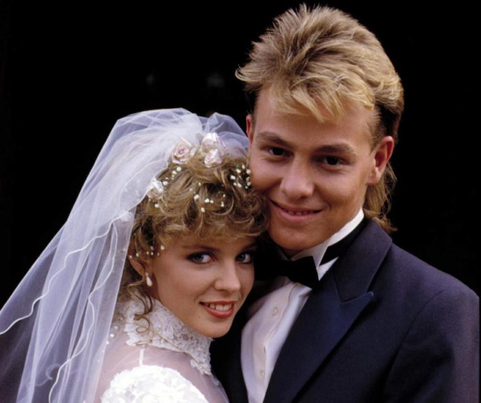 Kylie Minogue as Charlene and Jason Donovan as Scott in Neighbours in 1987.