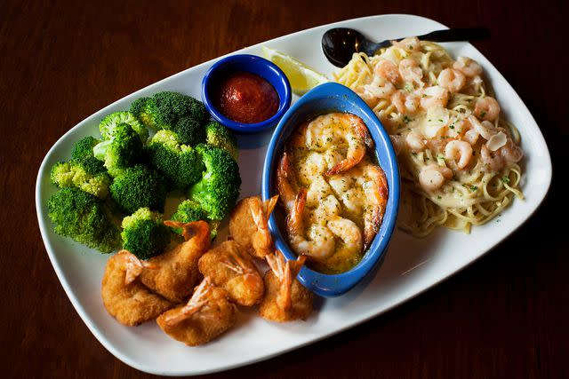<p>Michael Nagle/Bloomberg/Getty</p> A seaside shrimp combo dish is displayed for a photograph at a Red Lobster restaurant stands in Yonkers, New York, U.S., on Thursday, July 24, 2014.
