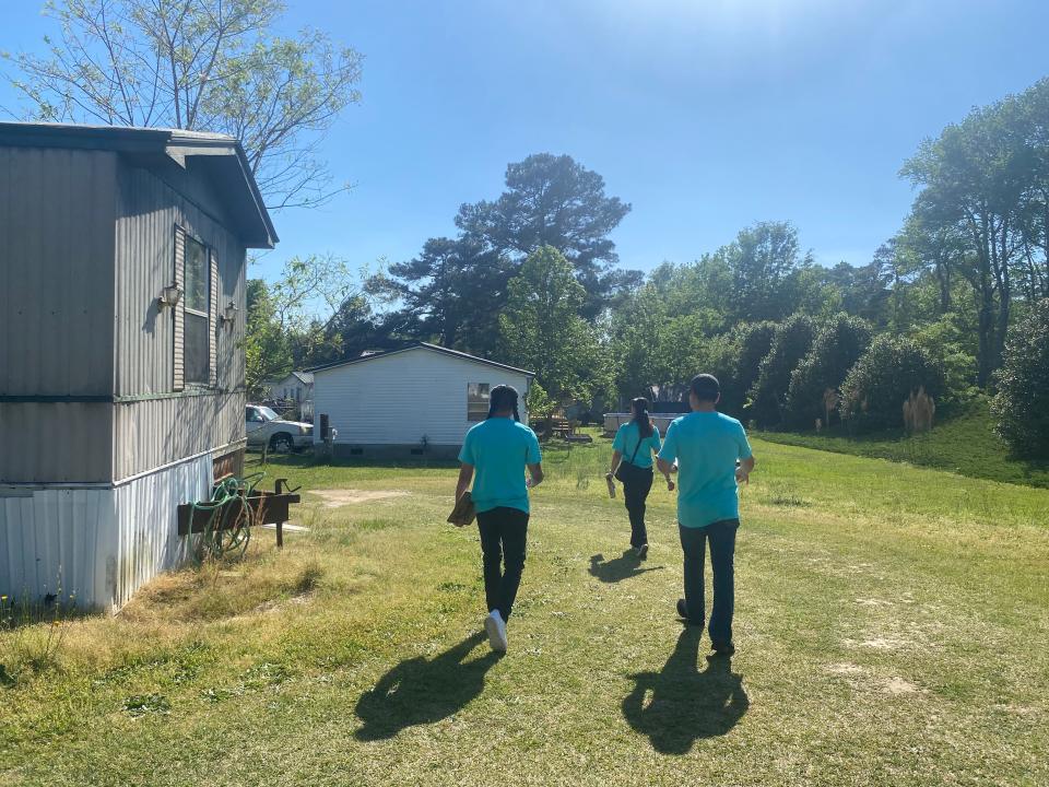 Siembra NC canvassers enter a trailer park in Smithfield, NC to register Latino voters