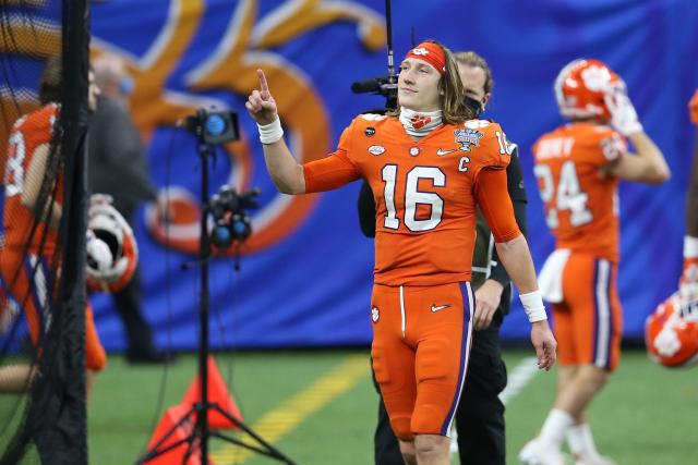 NFL Week 17: Mac Jones, Trevor Lawrence meet again 