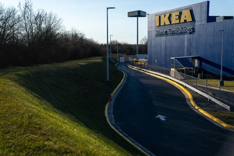 Ikea ha advertido de retrasos en los envíos y de la posible escasez de algunos productos debido a las perturbaciones en el mar Rojo. Crédito: Nathan Howard/Bloomberg/Getty