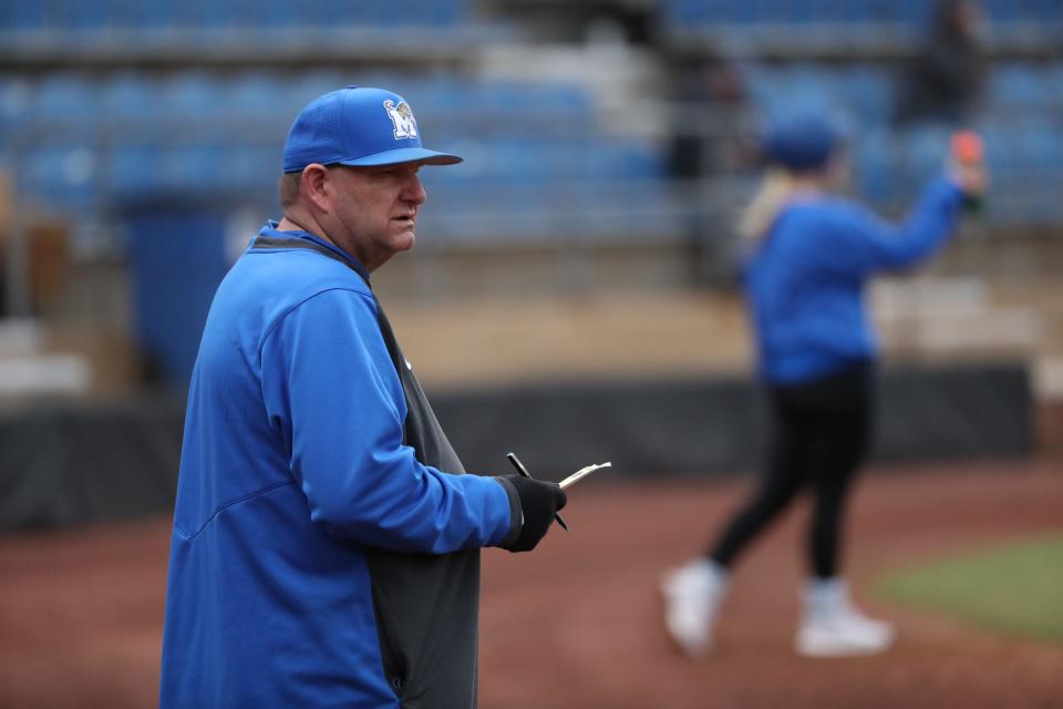 Memphis coach Daron Schoenrock