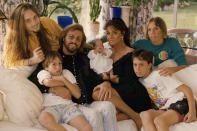<p>Together, Barry and Linda have five children now ranging in age from 31 to 49: Stephen, Ashley, Travis, Michael and Alexandra. </p>