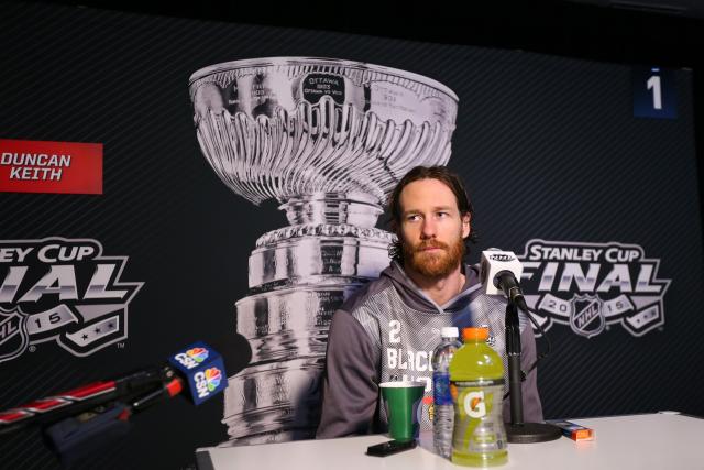 Duncan Keith's Baby Son Celebrates Chicago Blackhawks' Stanley Cup Win  (PHOTO)