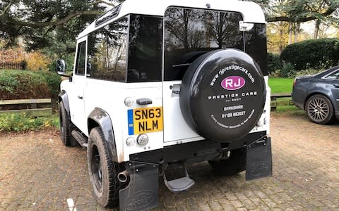 Land Rover defender L/T report 281117