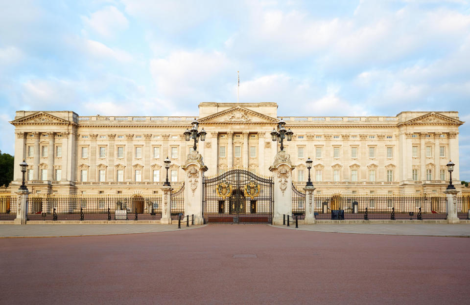 1. BUCKINGHAM PALACE, LONDON