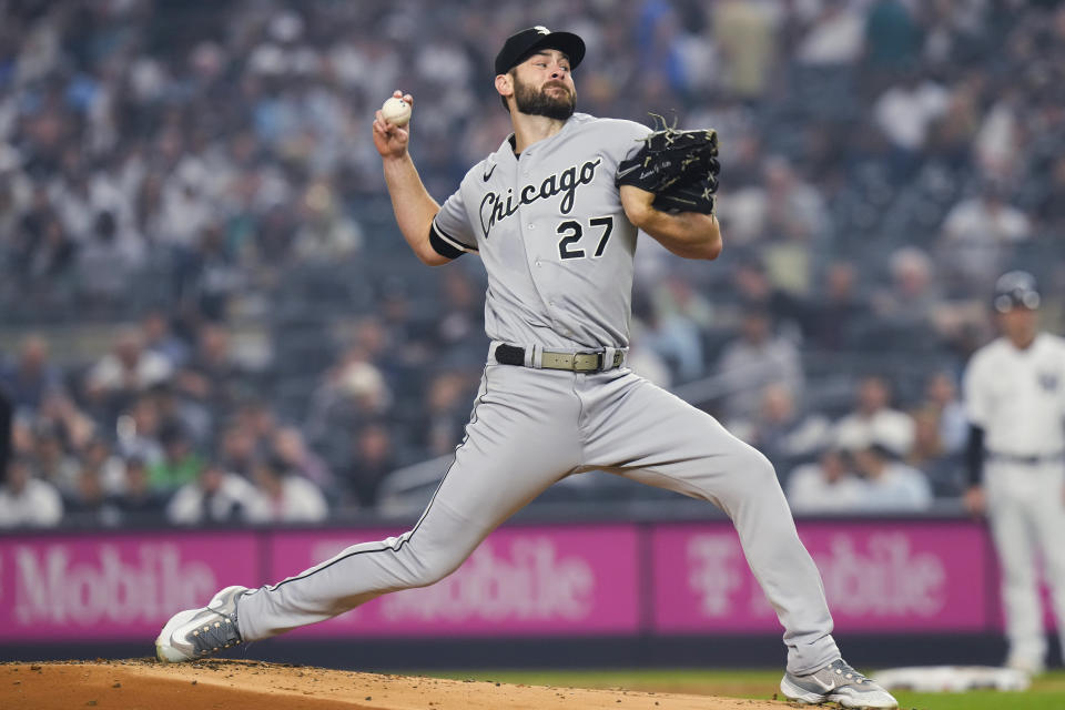 Chicago White Sox's Lucas Giolito pitches during the first inning of the team's baseball game against the New York Yankees on Tuesday, June 6, 2023, in New York. (AP Photo/Frank Franklin II)