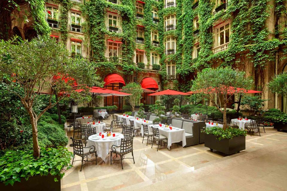 <p>Courtesy of Hotel Plaza AthÃ©nÃ©e</p>