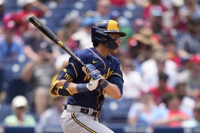 Burnes stays hot as Brewers blank Phillies, 4-0