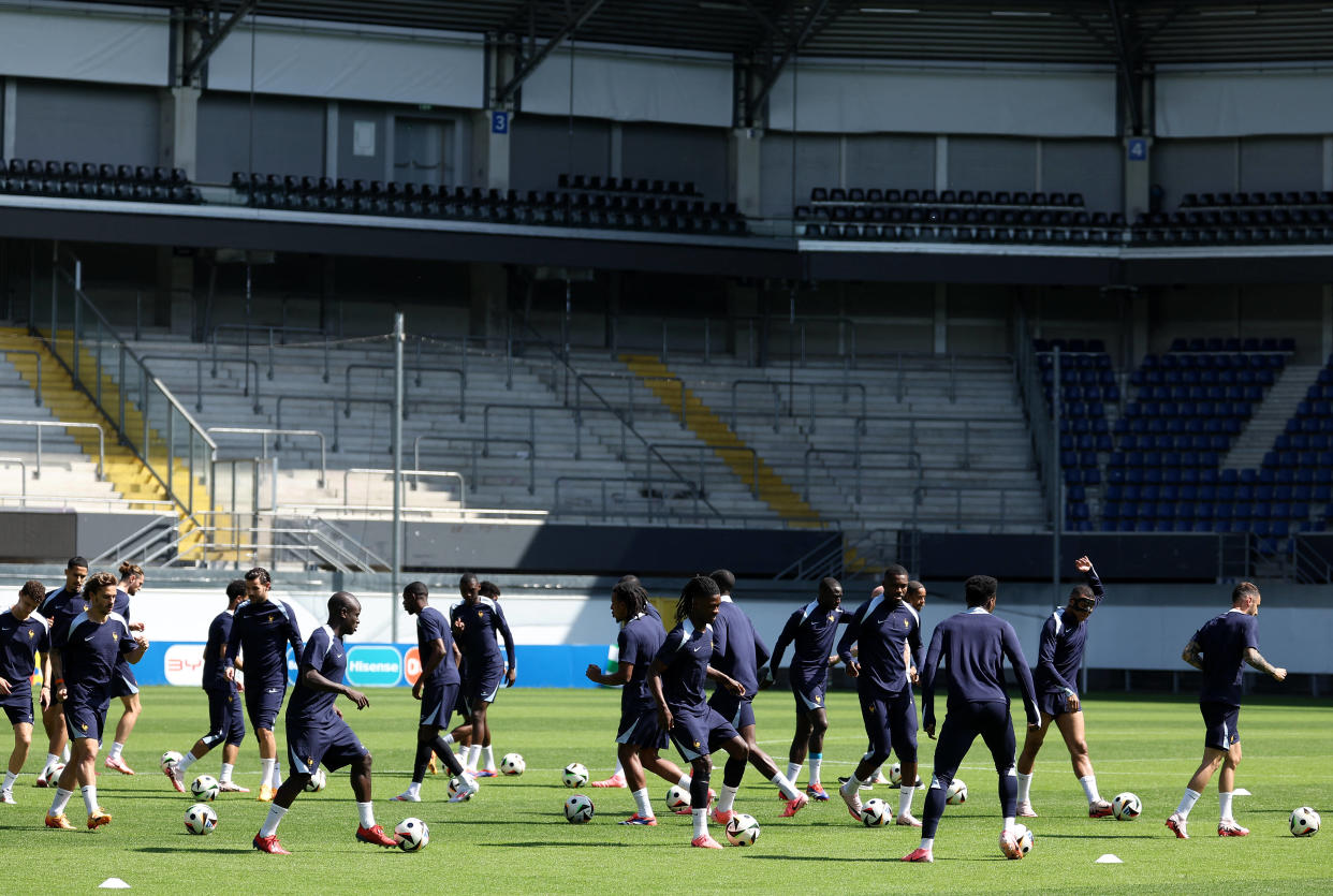 L’équipe de France à l’entraînement à Paderborn, en Allemagne, le 24 juin 2024.