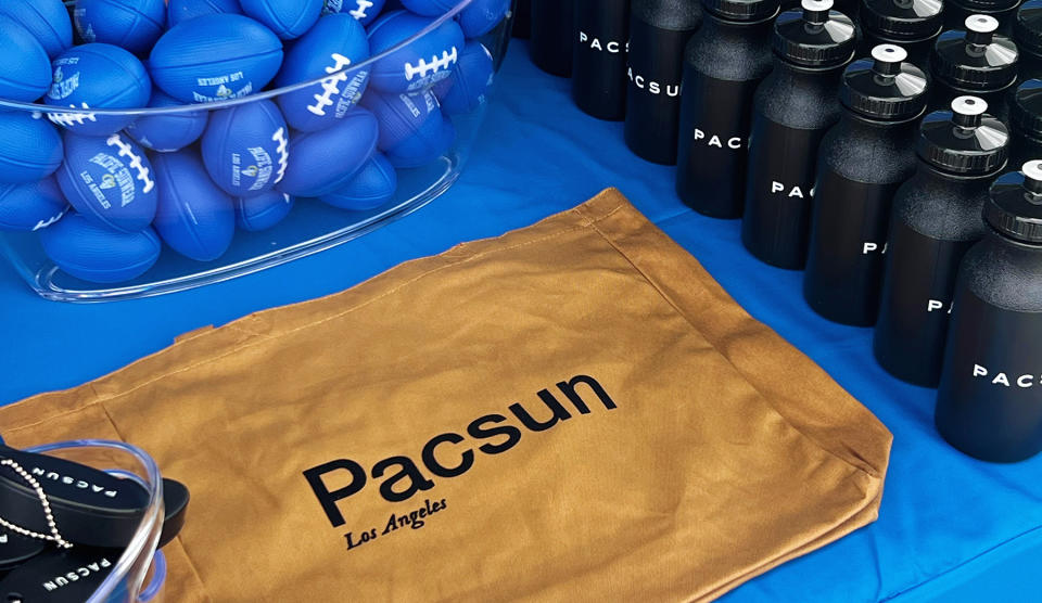 Pacsun Los Angeles Rams