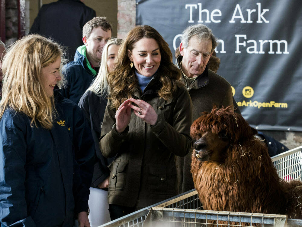 Herzogin Kate auf der Ark Open Farm (Bild: imago images/PA Images)