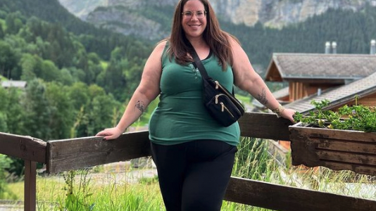 whitney way thore