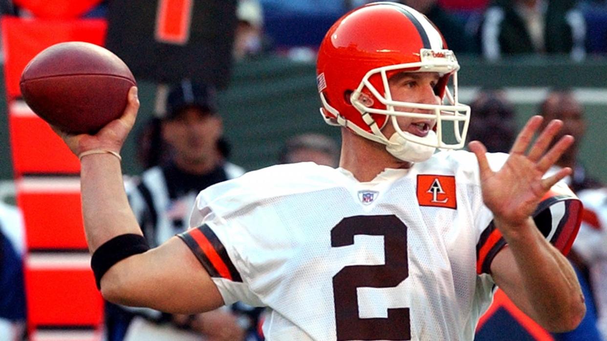 Mandatory Credit: Photo by Bill Kostroun/AP/Shutterstock (6433239a)COUCH Cleveland Browns quarterback Tim Couch throws during the game against the New York Jets, in East Rutherford, N.